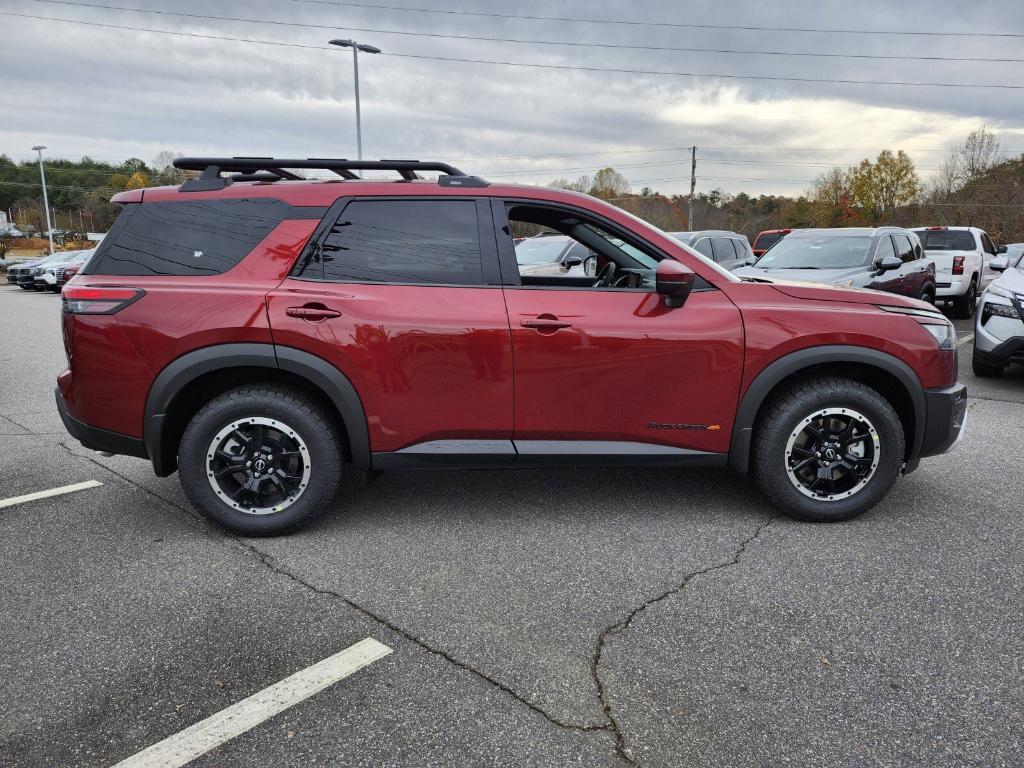 new 2025 Nissan Pathfinder car, priced at $43,075