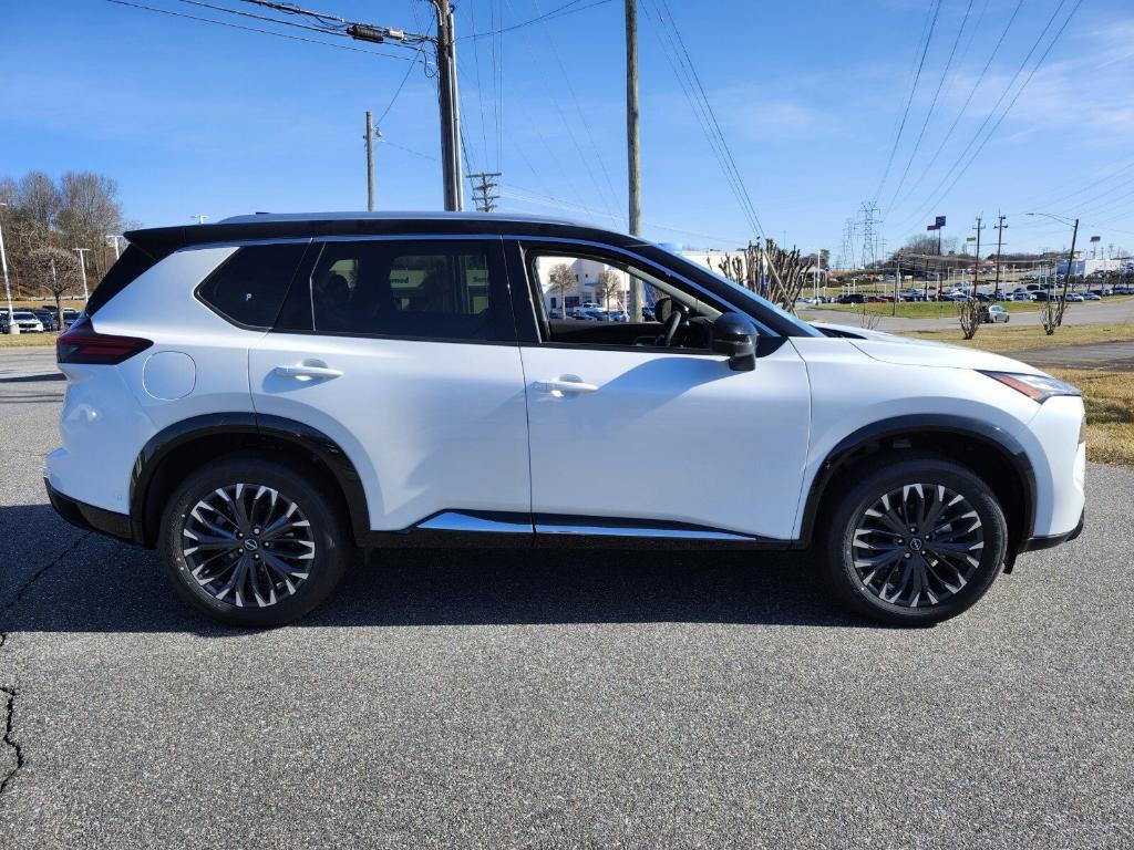 new 2025 Nissan Rogue car, priced at $39,125