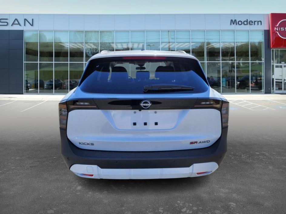 new 2025 Nissan Kicks car, priced at $29,185