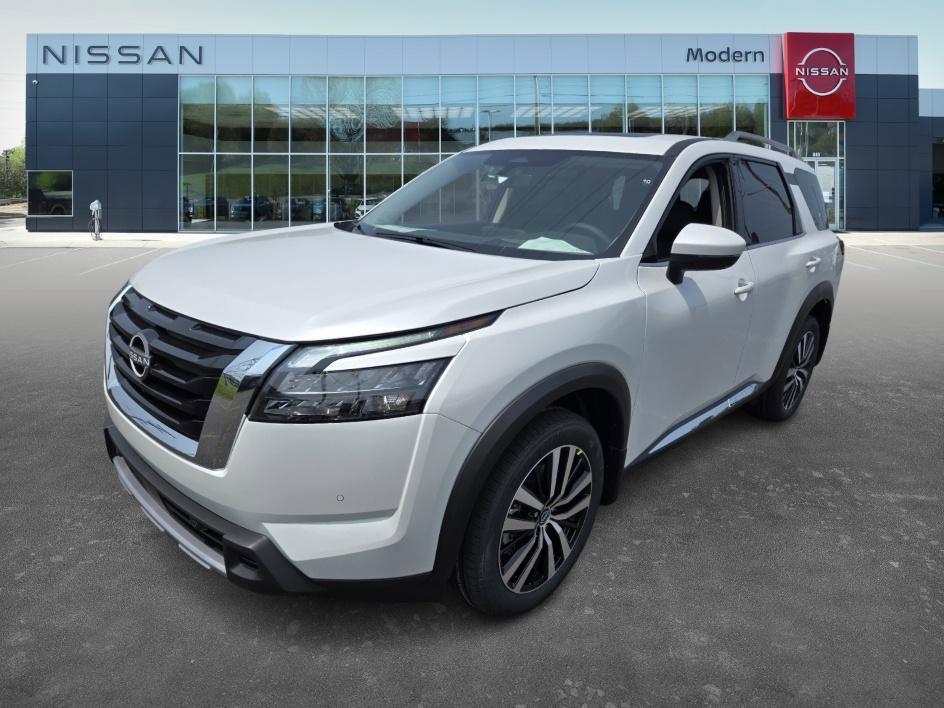 new 2025 Nissan Pathfinder car, priced at $47,720