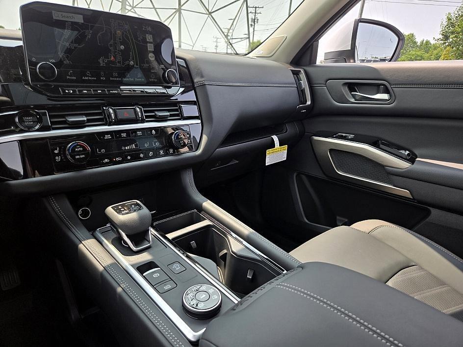 new 2025 Nissan Pathfinder car, priced at $47,720