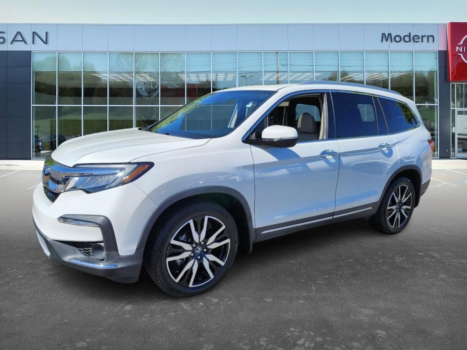 used 2022 Honda Pilot car, priced at $31,999