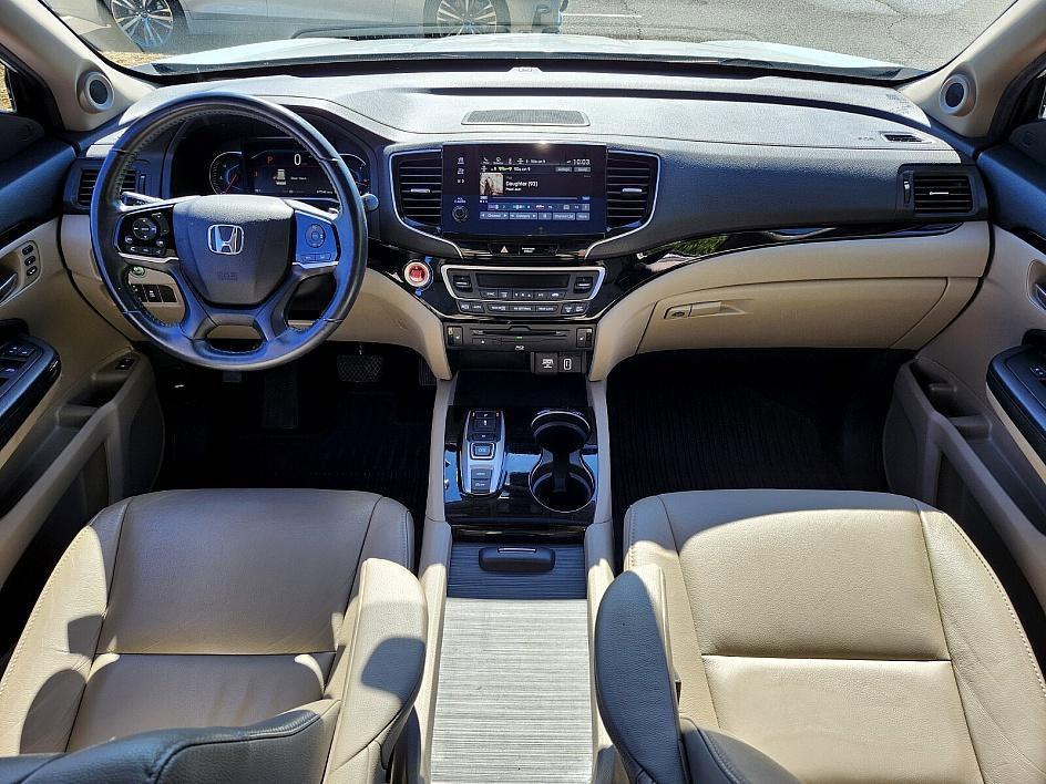 used 2022 Honda Pilot car, priced at $31,999