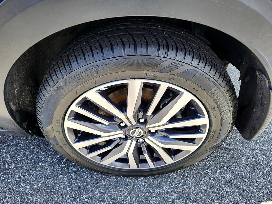 used 2021 Nissan Kicks car, priced at $18,577
