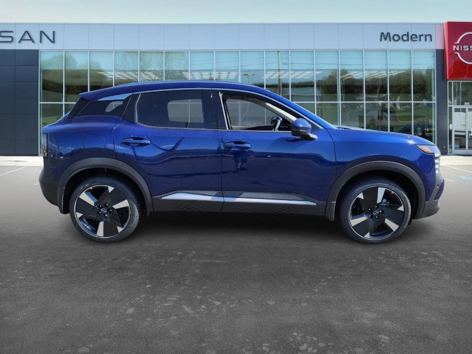 new 2025 Nissan Kicks car, priced at $28,030