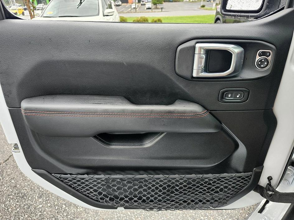 used 2021 Jeep Wrangler Unlimited car, priced at $38,542