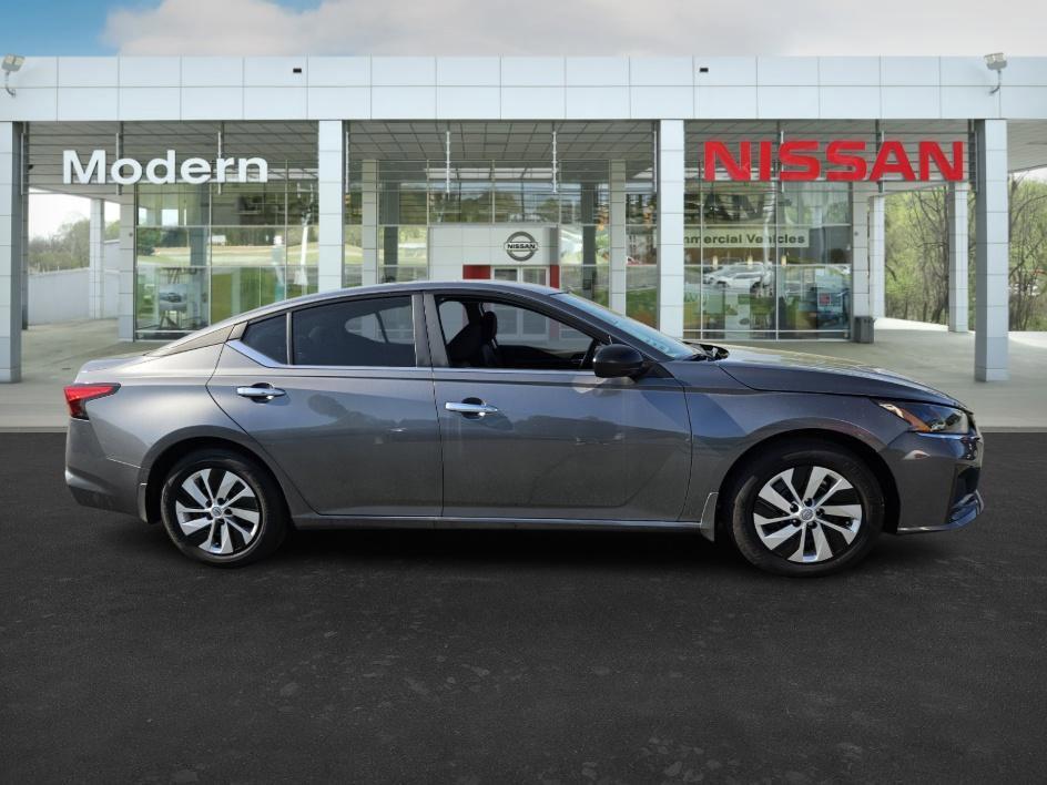 new 2025 Nissan Altima car, priced at $27,040