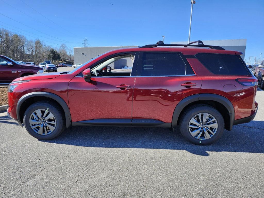 new 2025 Nissan Pathfinder car, priced at $40,335