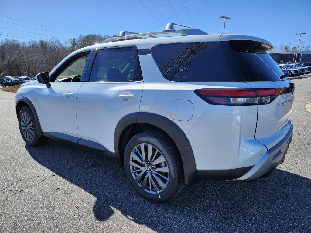 new 2025 Nissan Pathfinder car, priced at $46,880