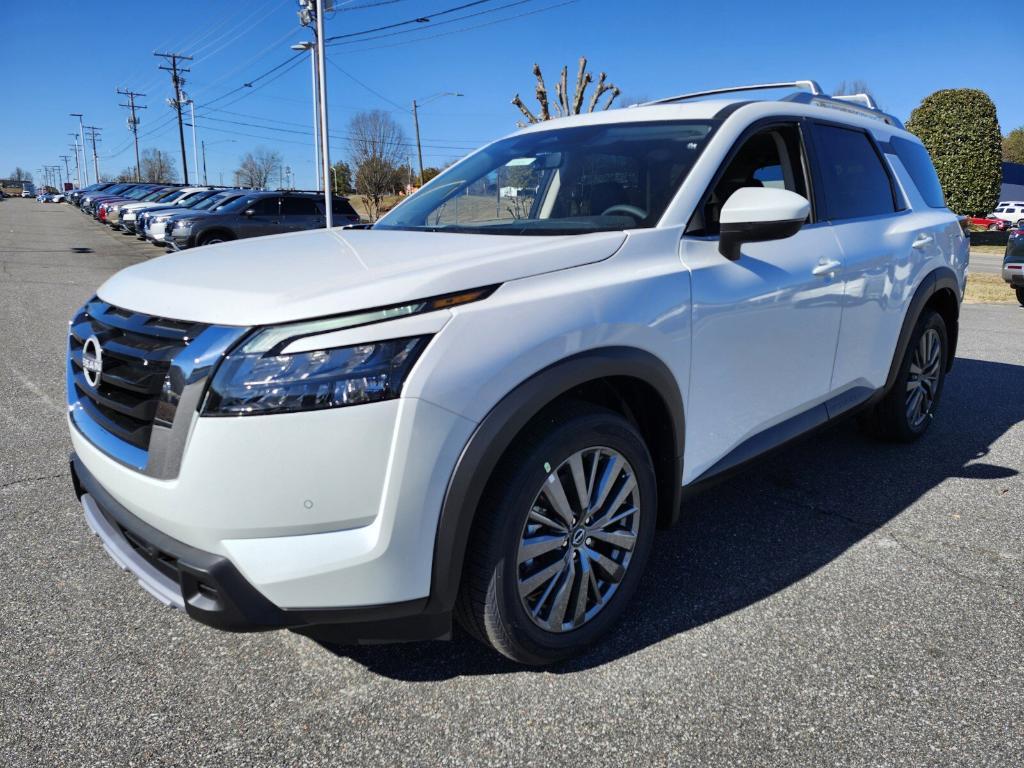 new 2025 Nissan Pathfinder car, priced at $46,880