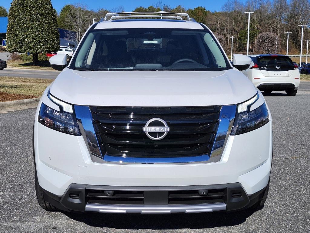 new 2025 Nissan Pathfinder car, priced at $46,880