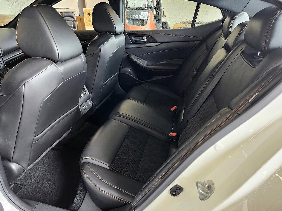 used 2021 Nissan Maxima car, priced at $27,999