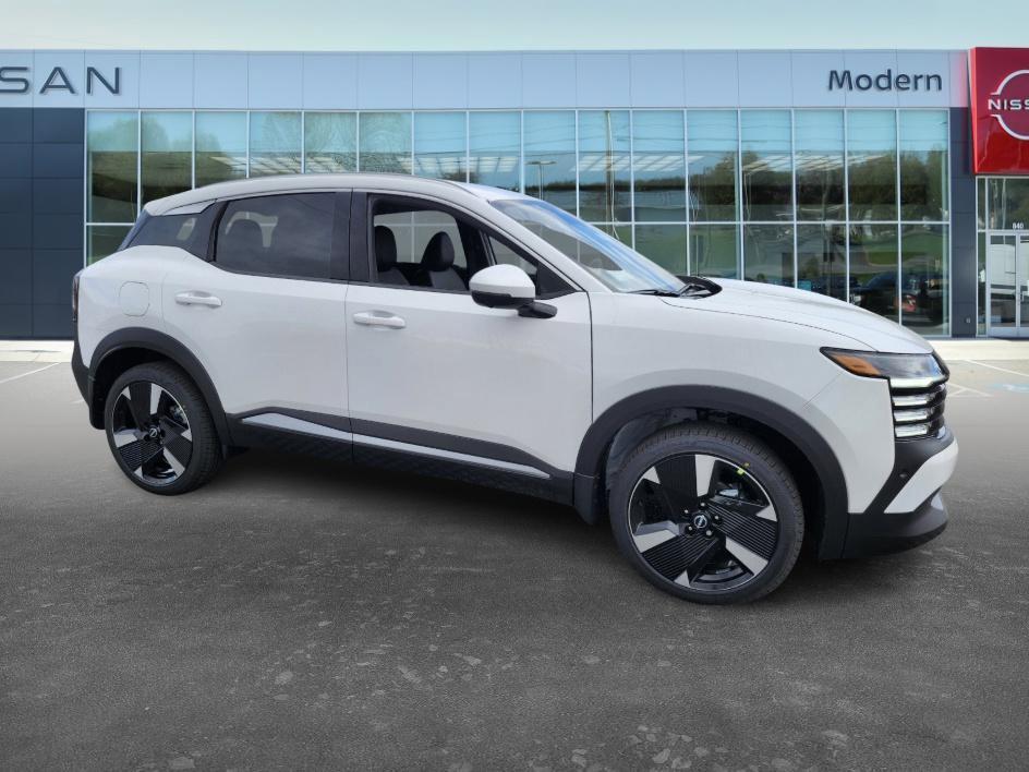 new 2025 Nissan Kicks car, priced at $28,435