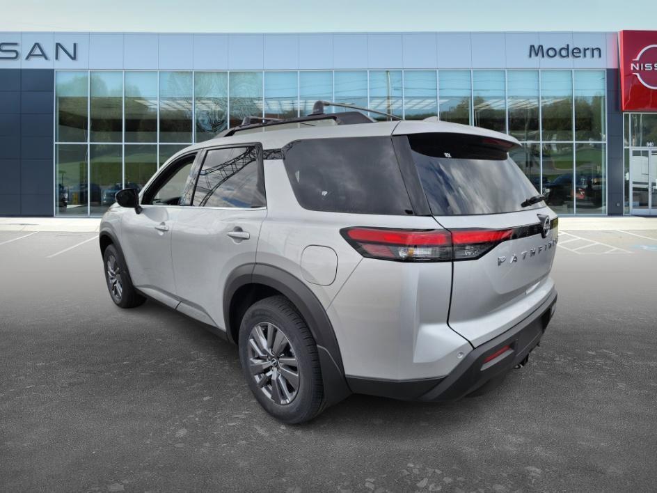new 2025 Nissan Pathfinder car, priced at $38,660