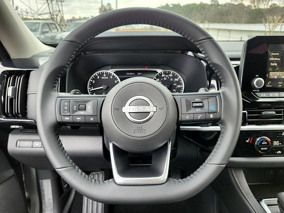 new 2025 Nissan Pathfinder car, priced at $38,660