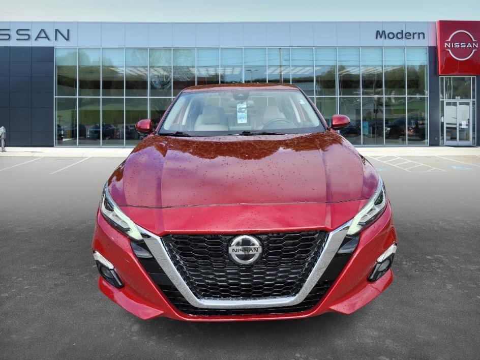 used 2019 Nissan Altima car, priced at $19,999
