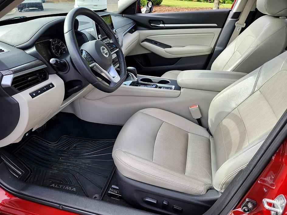 used 2019 Nissan Altima car, priced at $19,999