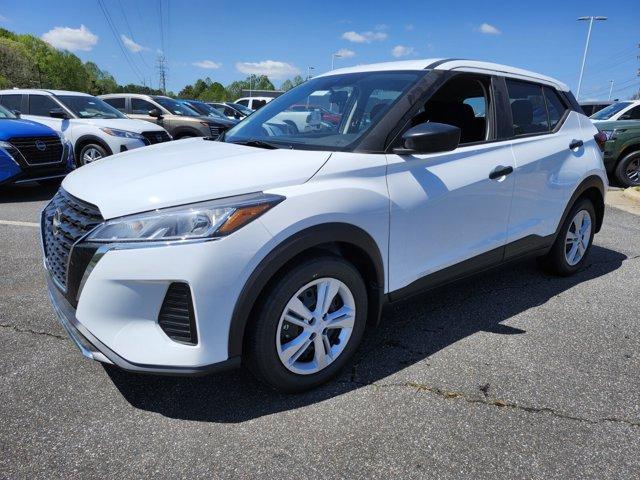 new 2025 Nissan Kicks car, priced at $22,760