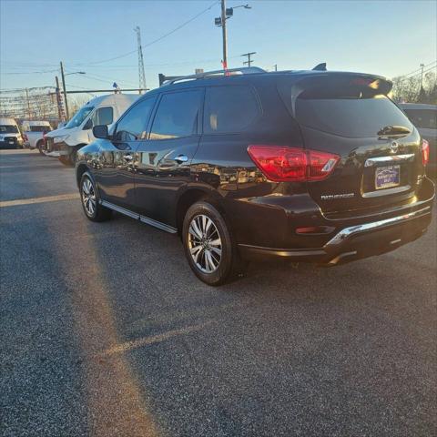 used 2019 Nissan Pathfinder car, priced at $11,490