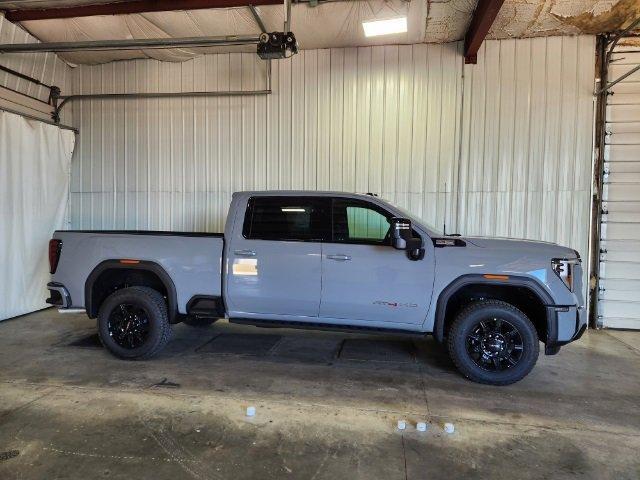 new 2025 GMC Sierra 3500 car, priced at $77,353