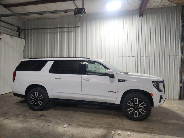 new 2024 GMC Yukon XL car, priced at $79,208