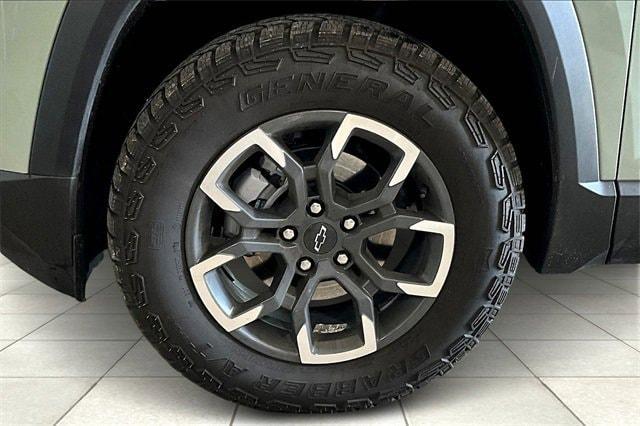 new 2025 Chevrolet Equinox car, priced at $34,294