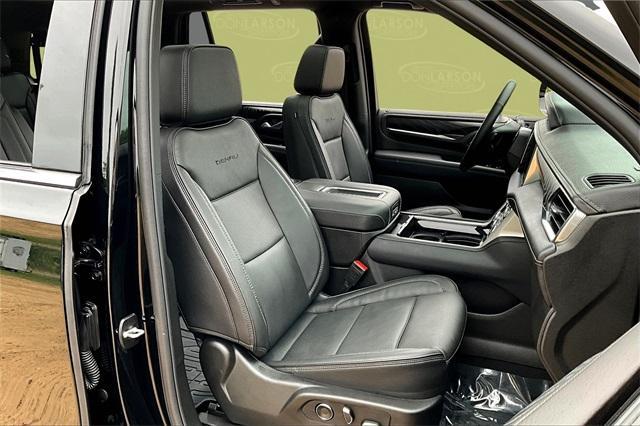 used 2024 GMC Yukon car, priced at $79,995