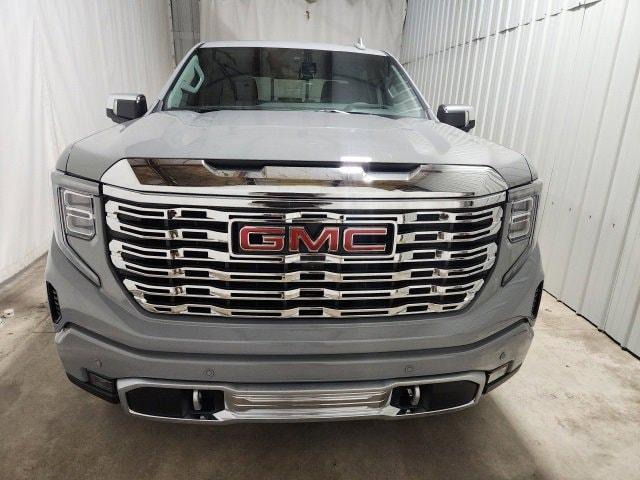 new 2025 GMC Sierra 1500 car, priced at $74,747