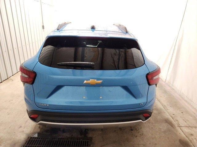 new 2025 Chevrolet Trax car, priced at $26,179