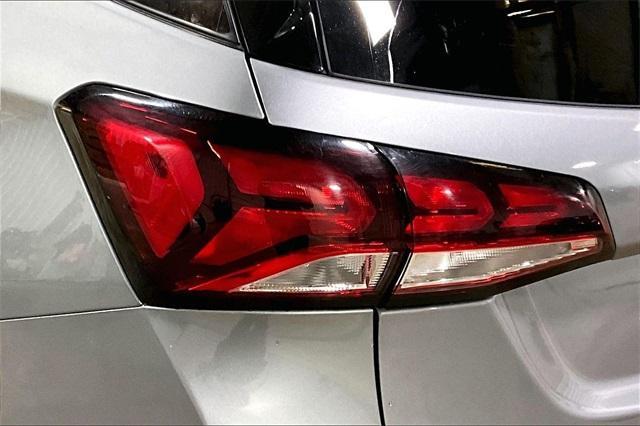 used 2024 Chevrolet Equinox car, priced at $21,304