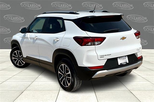 used 2025 Chevrolet TrailBlazer car, priced at $27,461