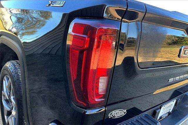 used 2022 GMC Sierra 1500 car, priced at $40,715