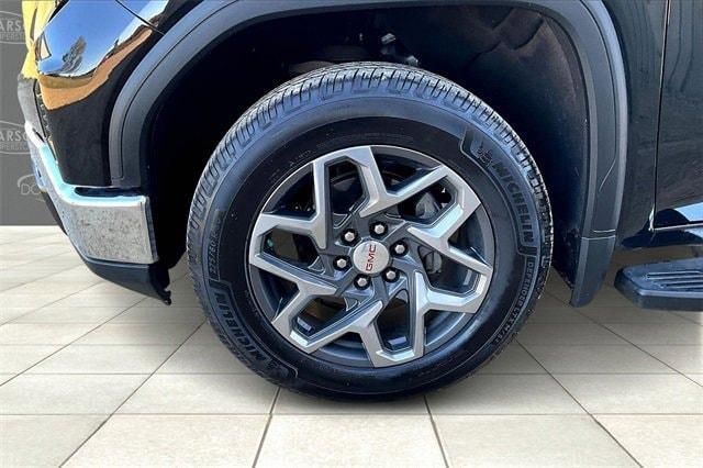 used 2022 GMC Sierra 1500 car, priced at $40,715