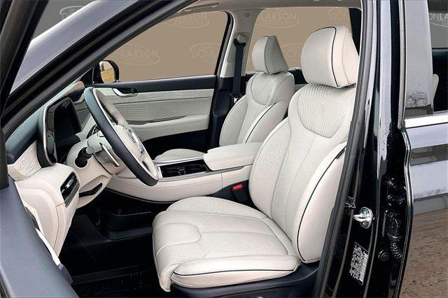 used 2024 Hyundai Palisade car, priced at $41,969