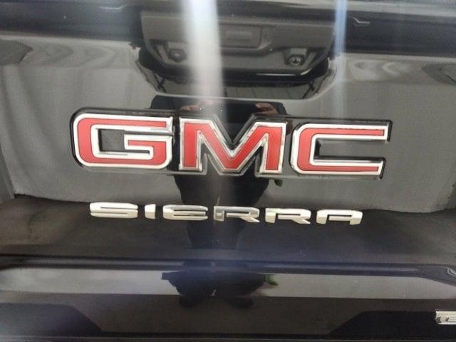 new 2024 GMC Sierra 1500 car, priced at $58,084