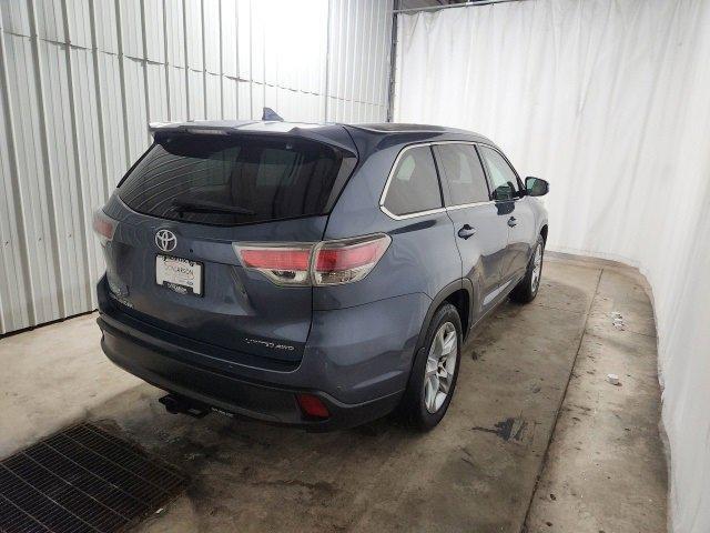 used 2015 Toyota Highlander car, priced at $21,626