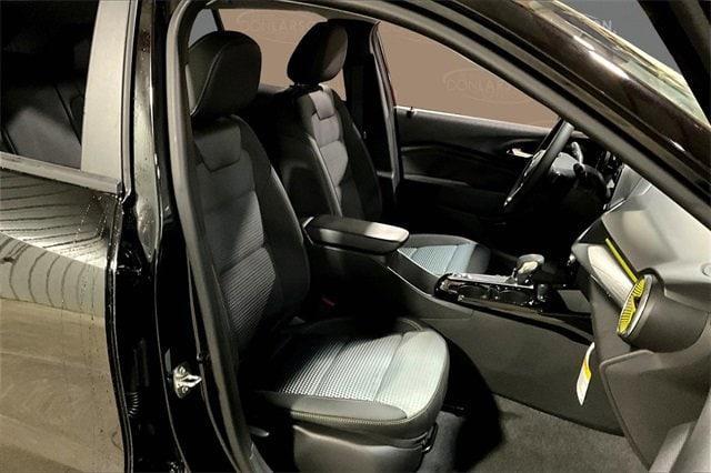 new 2025 Chevrolet Trax car, priced at $26,549