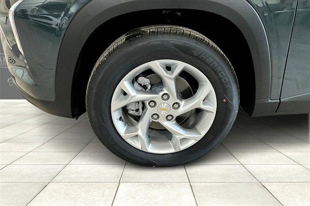 new 2025 Chevrolet Trax car, priced at $24,349