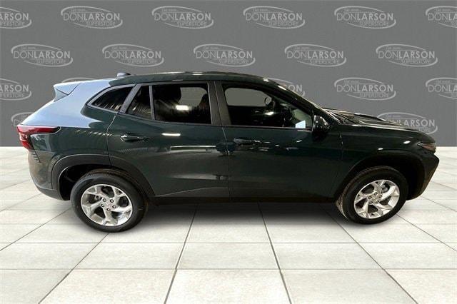 new 2025 Chevrolet Trax car, priced at $24,349