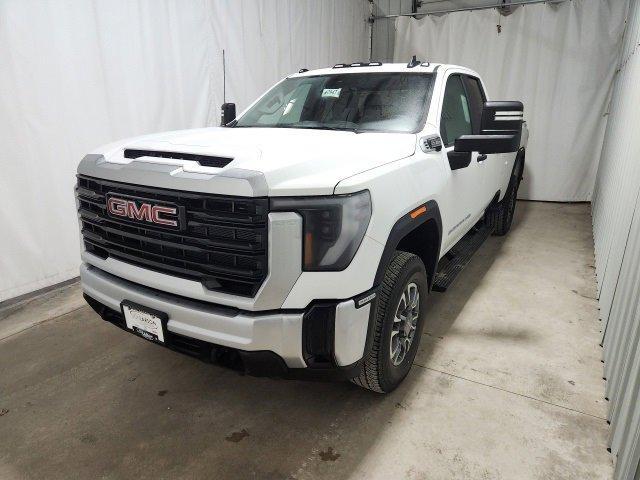 new 2025 GMC Sierra 3500 car, priced at $56,882