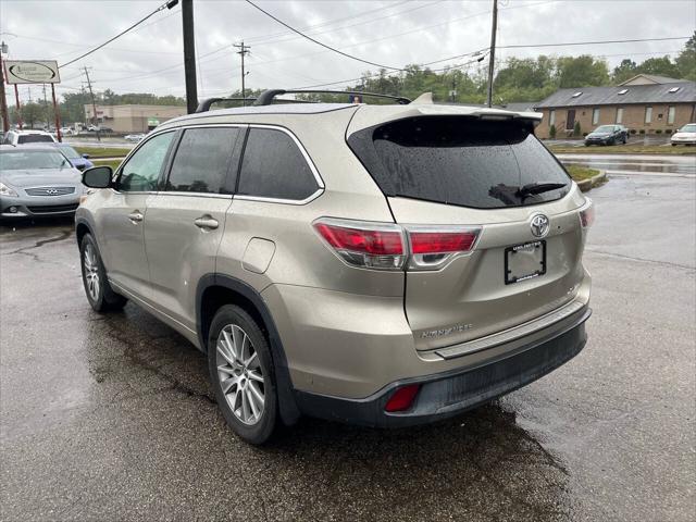 used 2016 Toyota Highlander car, priced at $14,995