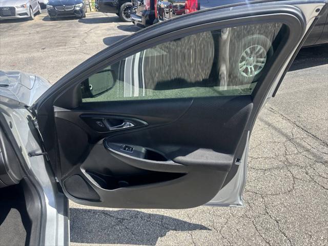 used 2019 Chevrolet Malibu car, priced at $10,995