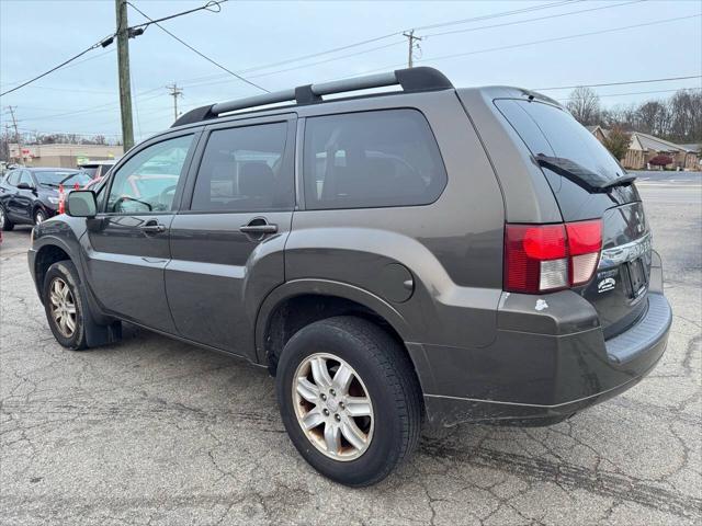 used 2010 Mitsubishi Endeavor car, priced at $3,995