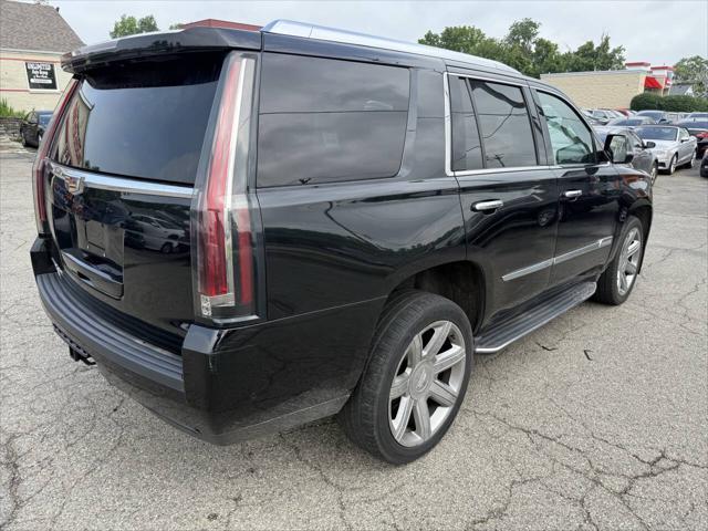 used 2020 Cadillac Escalade car, priced at $29,995
