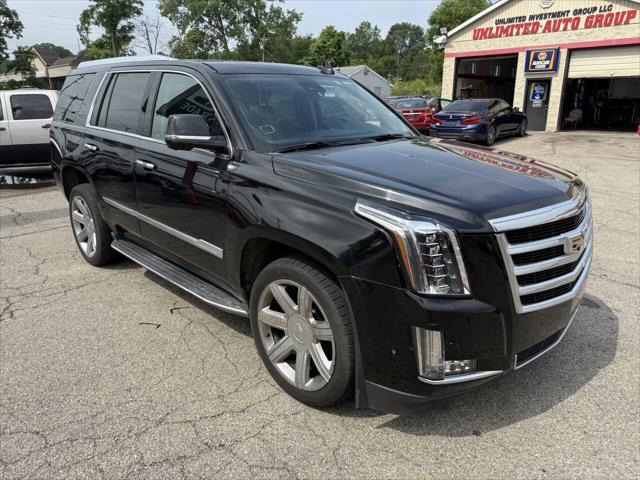 used 2020 Cadillac Escalade car, priced at $29,995