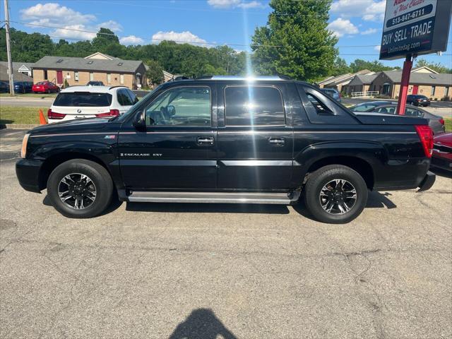 used 2005 Cadillac Escalade EXT car, priced at $6,495