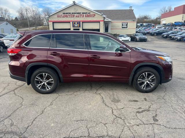 used 2018 Toyota Highlander car, priced at $15,995