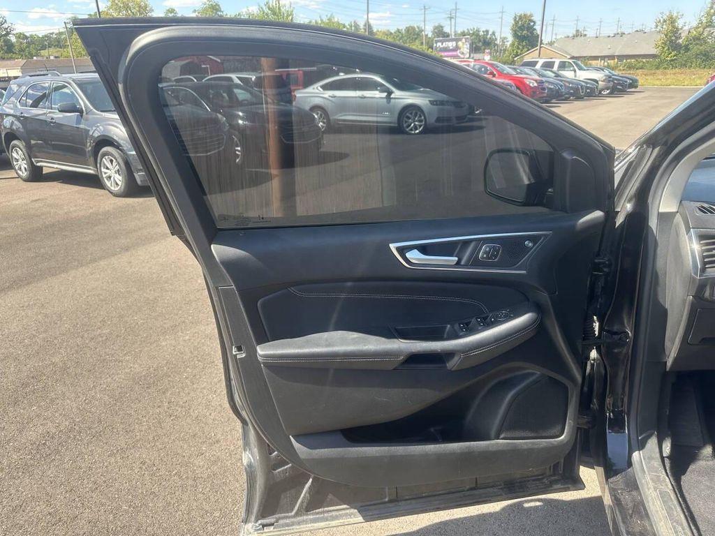 used 2022 Ford Edge car, priced at $16,995