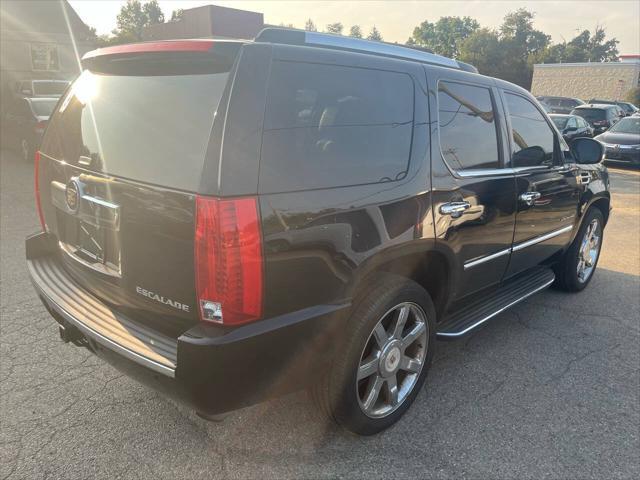 used 2014 Cadillac Escalade car, priced at $8,995