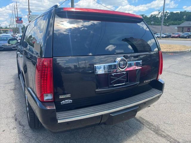 used 2012 Cadillac Escalade ESV car, priced at $11,995